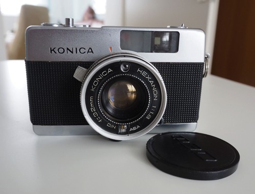 Konica eye hexanon - 1.8, f